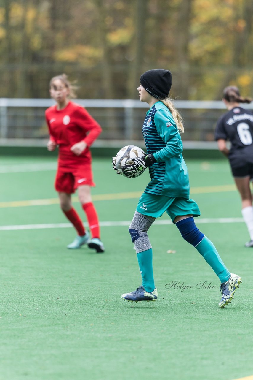 Bild 185 - wCJ VfL Pinneberg - Eimsbuettler TV : Ergebnis: 0:3